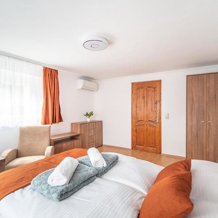 Topaz Apartmanhazak Keszthely Exterior photo